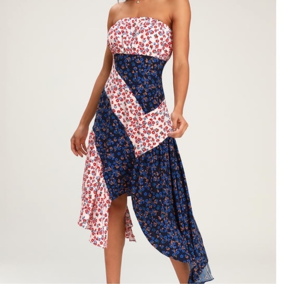 Lulu’s Floral Strapless Midi Dress - Picture 3 of 15